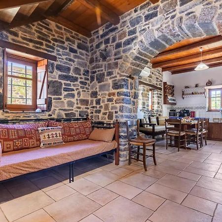 Traditional Stone House By The Sea... Kapetaniana Exterior photo