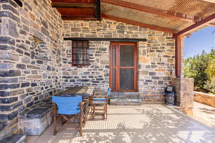 Traditional Stone House By The Sea... Kapetaniana Exterior photo